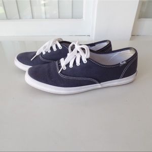 Navy size 9 Keds